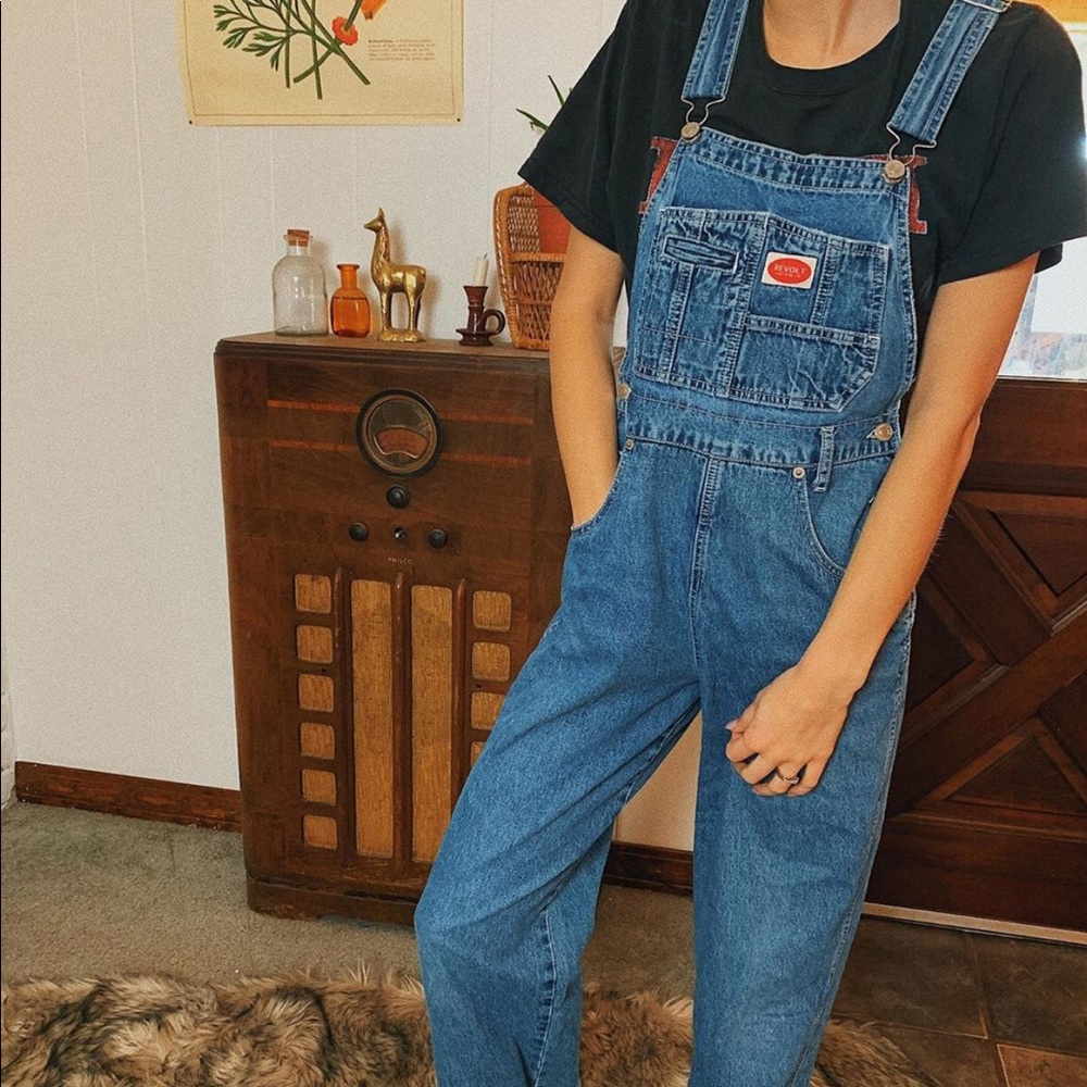 Cute vintage looking overalls
